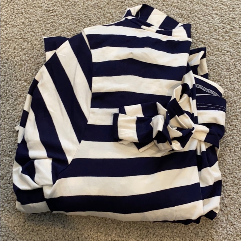 Women’s robe! Size large